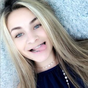 Meet your Posher, Ally